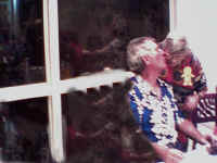 DadMommom.JPG (143197 bytes)